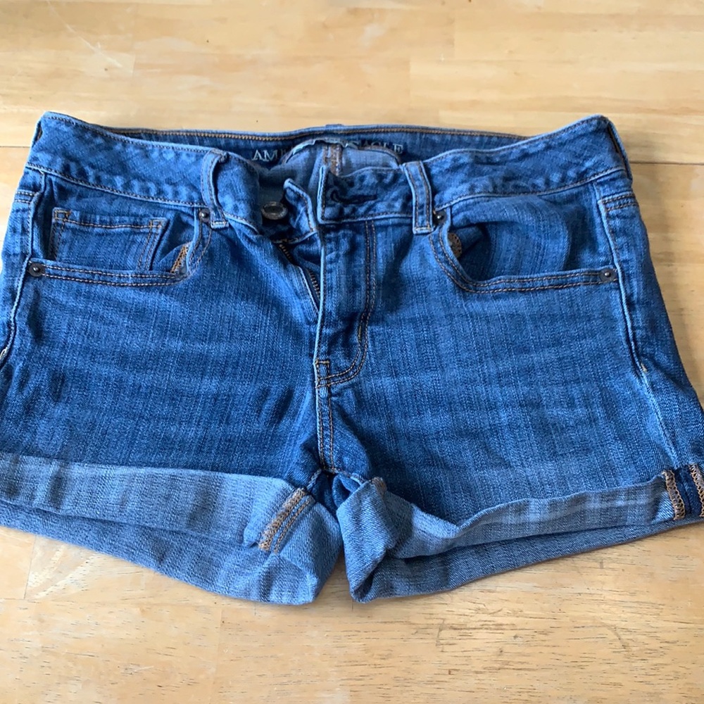 American Eagle Women Shorts 10